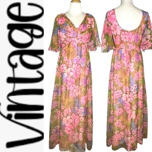 Vintage 60/70’s Hand Sewn Floral Maxi Dress app small